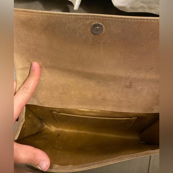 Yves Saint Laurent Patent YSL Clutch - Picture 6 of 7